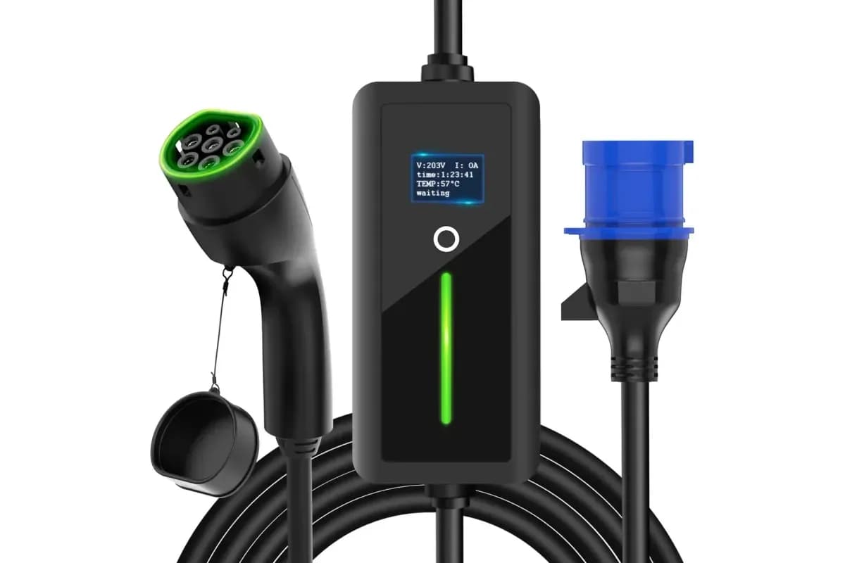 Carregador portátil 7 kW ajustável de 8 a 32 A com conector Tipo 2 (foto do anúncio)