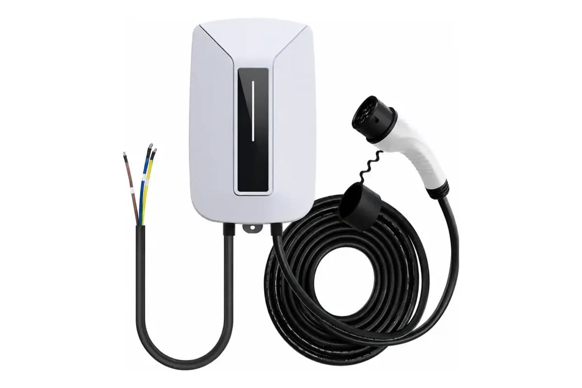 Wallbox 7 kW 32 A para híbrido plug-in e elétrico com conector Tipo 2 (foto do anúncio)